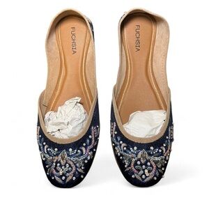 FUCHSIA Women's Navy Embroidered Flats